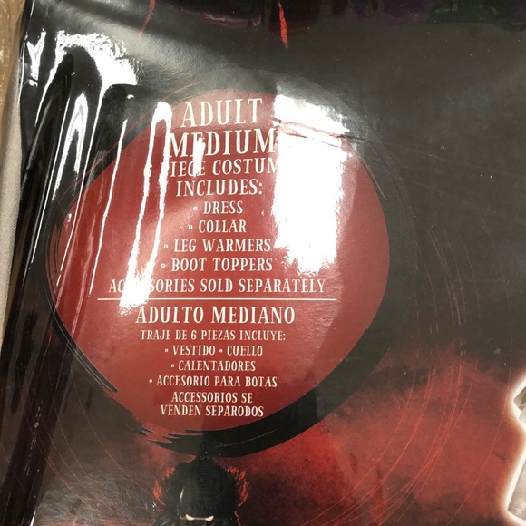 IT Women’s Pennywise Costume New! - Picture 5 of 9